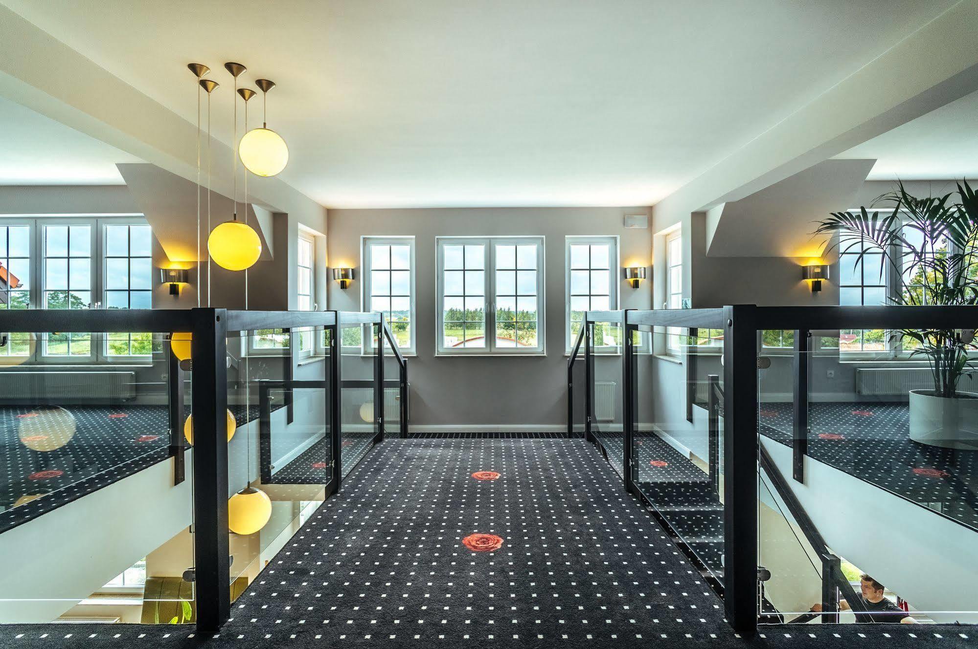 Apartamenty M&M Mikołajki Ngoại thất bức ảnh